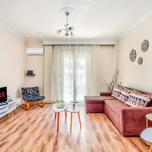 Grand Next To Center 3bd 110sqm Daire